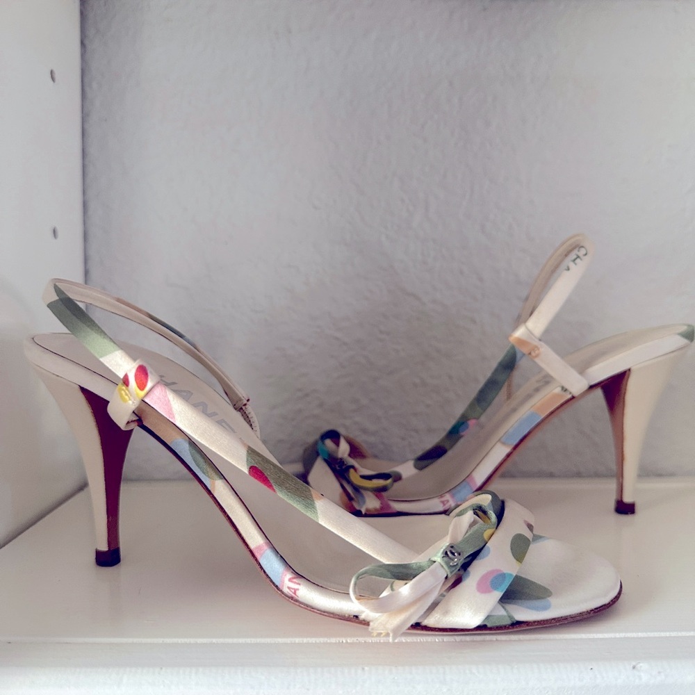 Vintage Chanel 2005 Interlocking CC Logo Slingback Sandals